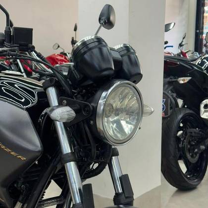 YAMAHA FAZER 250IE LIMITED EDITION 